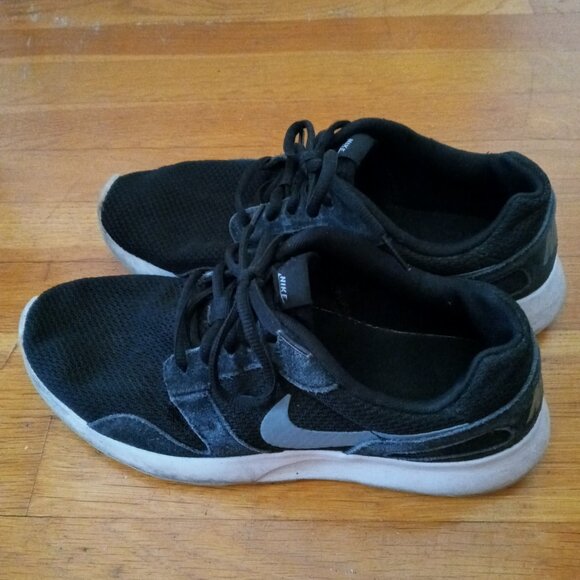 Nike Kaishi Run 1.0, US Size 9, Black-White - Picture 8 of 8